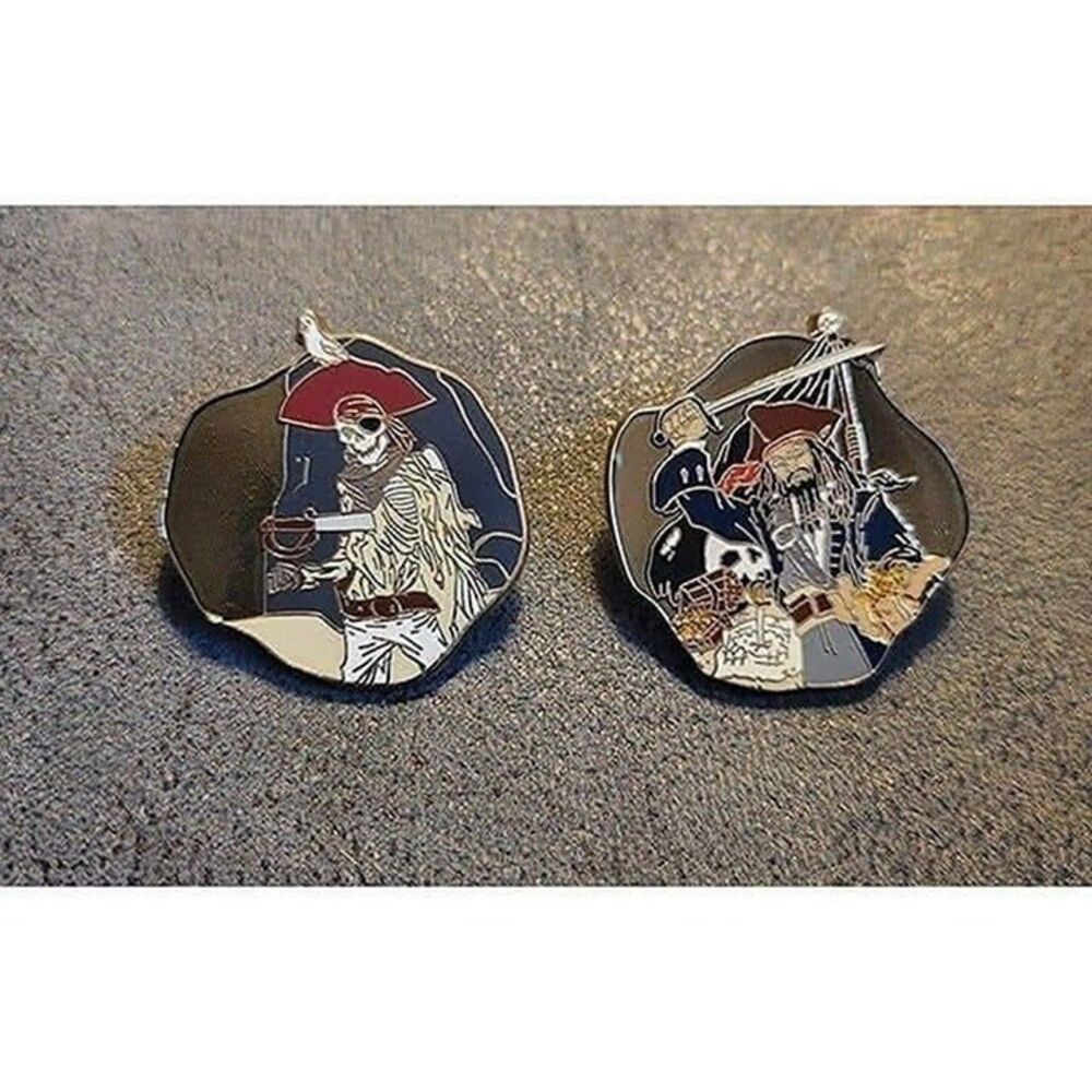 Disney Legend of the Golden Pins Pirates of the Caribbean Pins